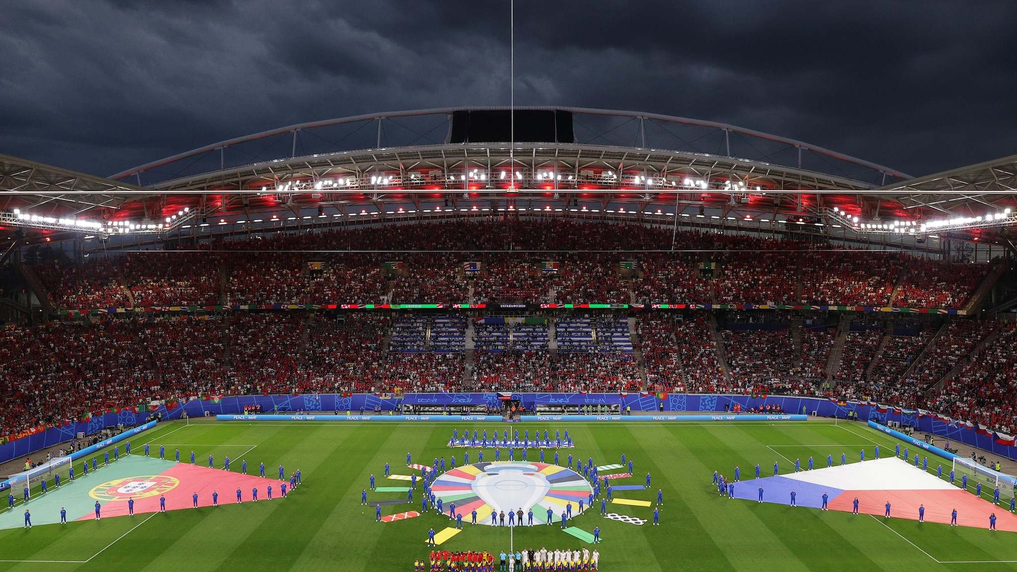 Red Bull Arena Leipzig: Sự Trỗi Dậy Từ Tro Tàn Của Zentralstadion