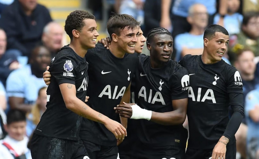 Chiến thắng của Tottenham trên sân Etihad