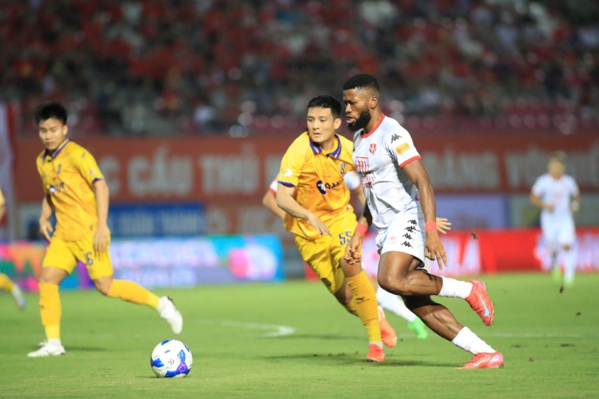 Hải Phòng vs SLNA