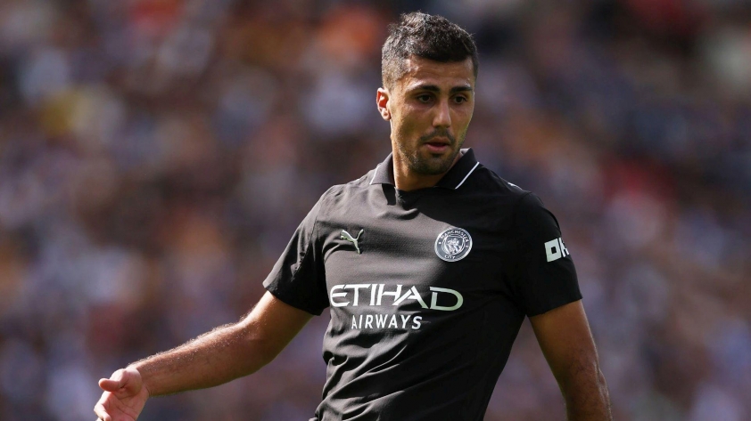 Rodri thừa nhận trách nhiệm cá nhân không thể gánh vác toàn bộ Man City